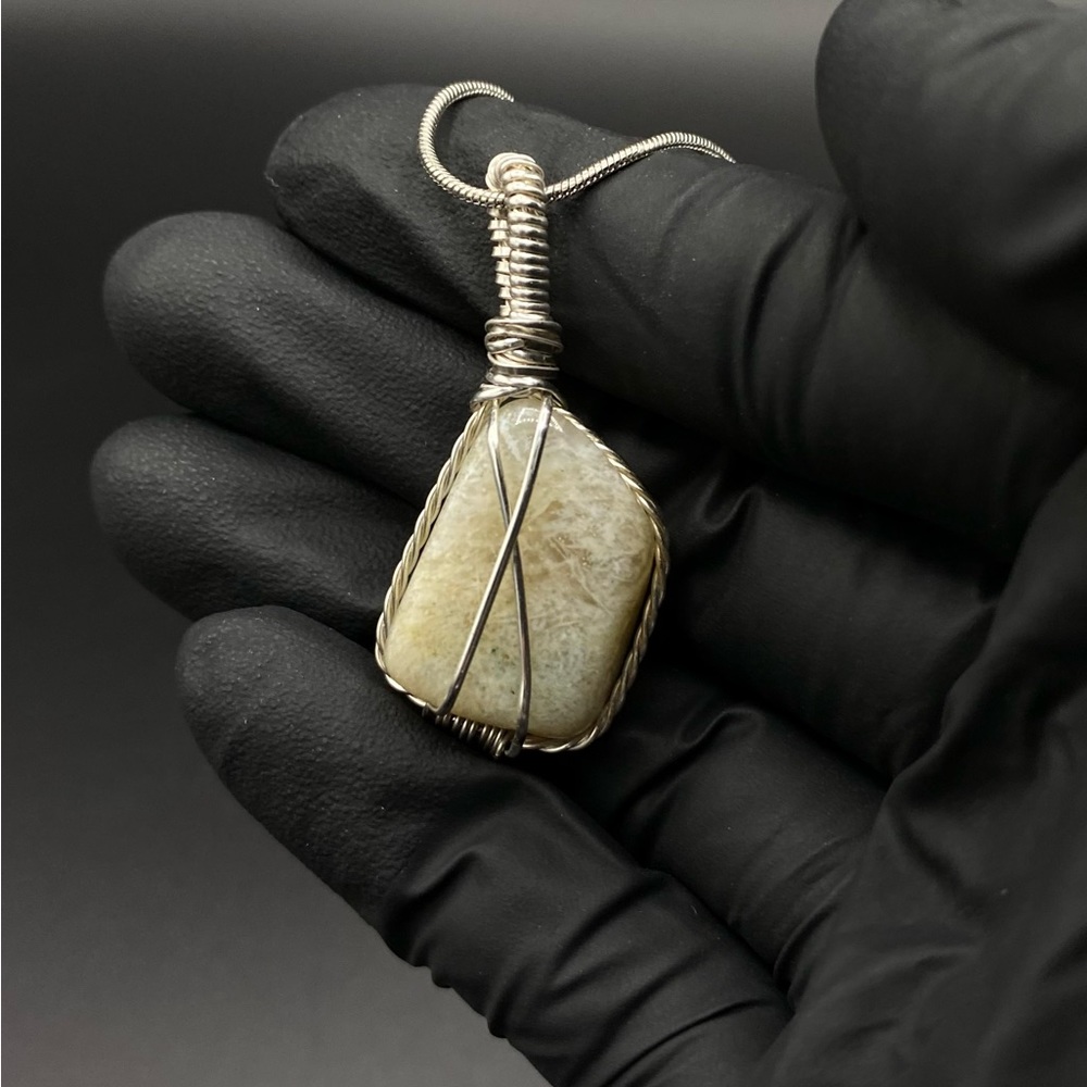 Moonstone Pendant gemstone | HandWrapped pendant | 24in chain length | Moonstone